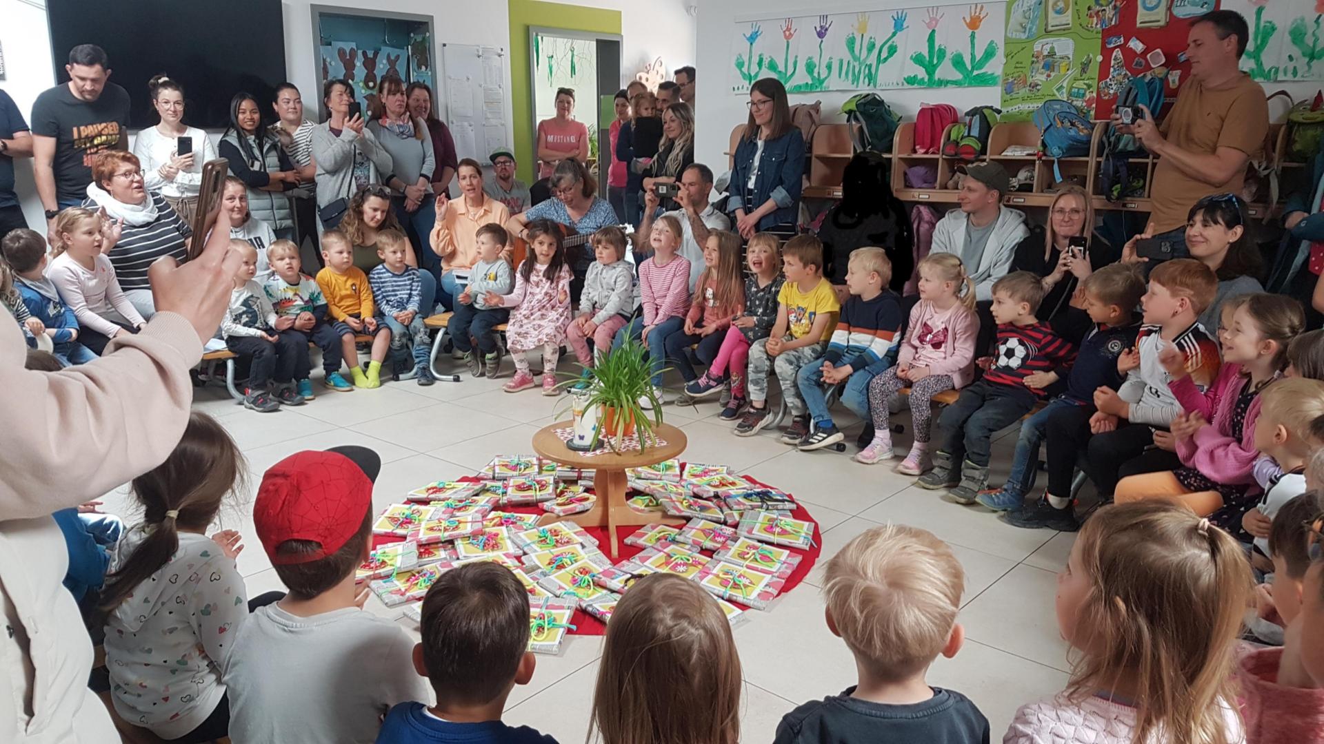 Ein Tag für Mama und Papa (c) Kita