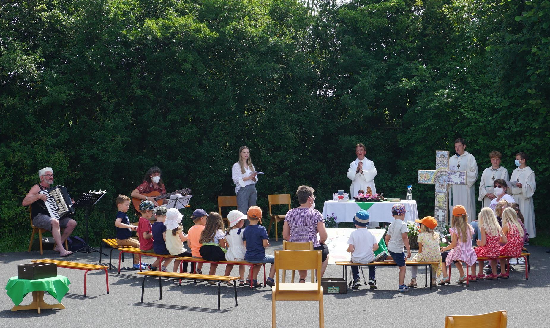 „Danke lieber Gott für die schöne Zeit – Wir nehmen Abschied!“