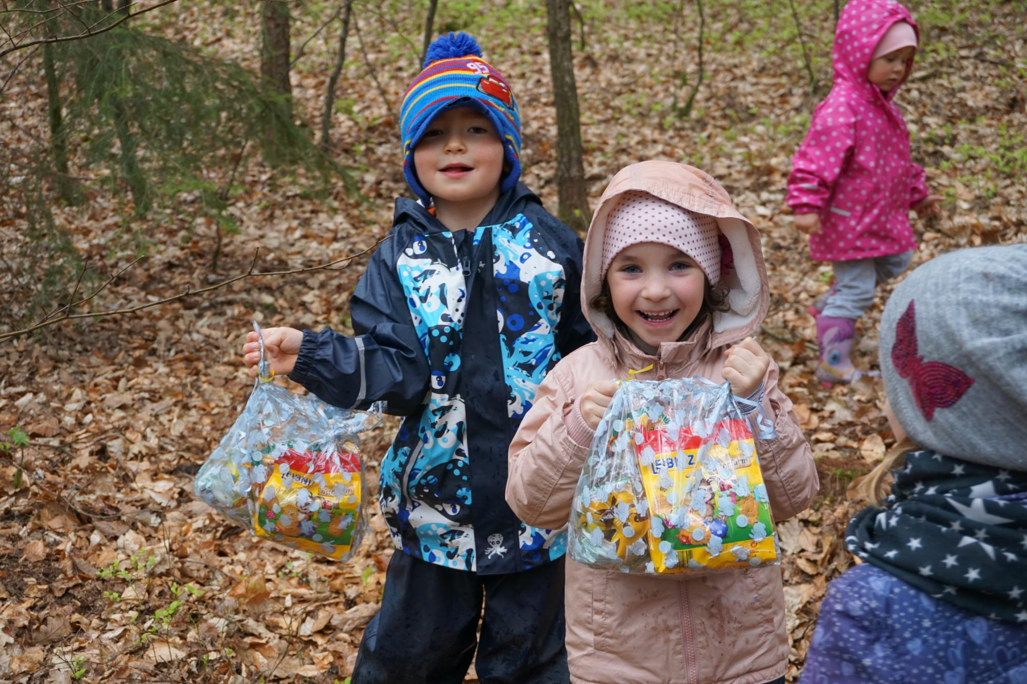 Osterfeier mit Osternestsuche im Wald 13.04.2017